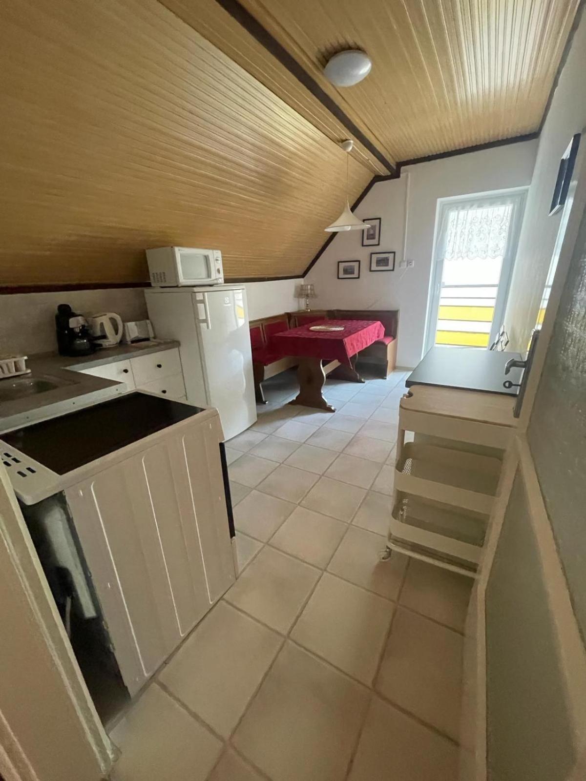 Attila Vendeghaz Apartment Balatonboglár Exterior foto