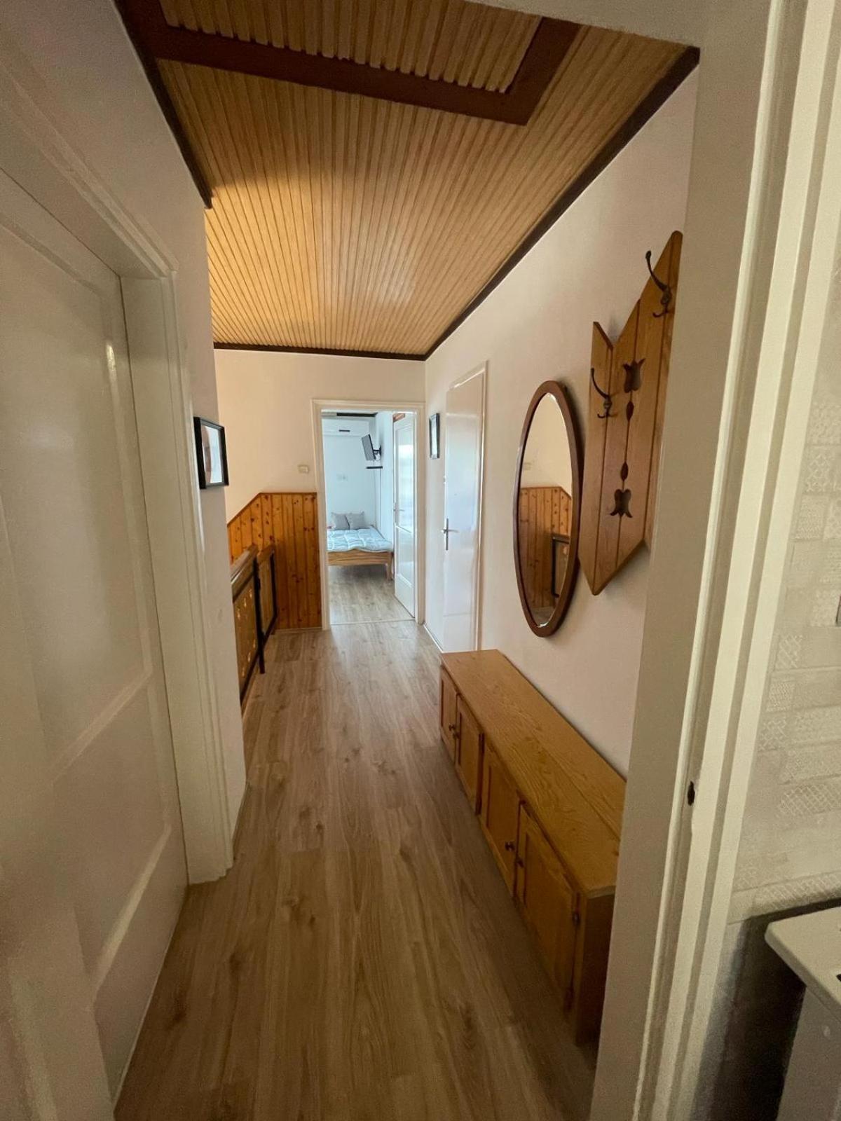 Attila Vendeghaz Apartment Balatonboglár Exterior foto